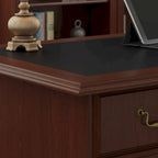 Bureau de direction de 66 po avec tiroirs – Cerisier de récolte / Gris moderne / Chêne blanc lin, un seul utilisateur