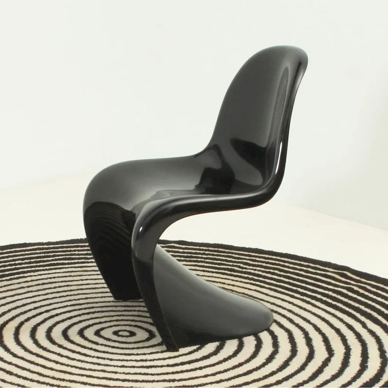 Chaise empilable lustrée, noire et blanche, lot de 4