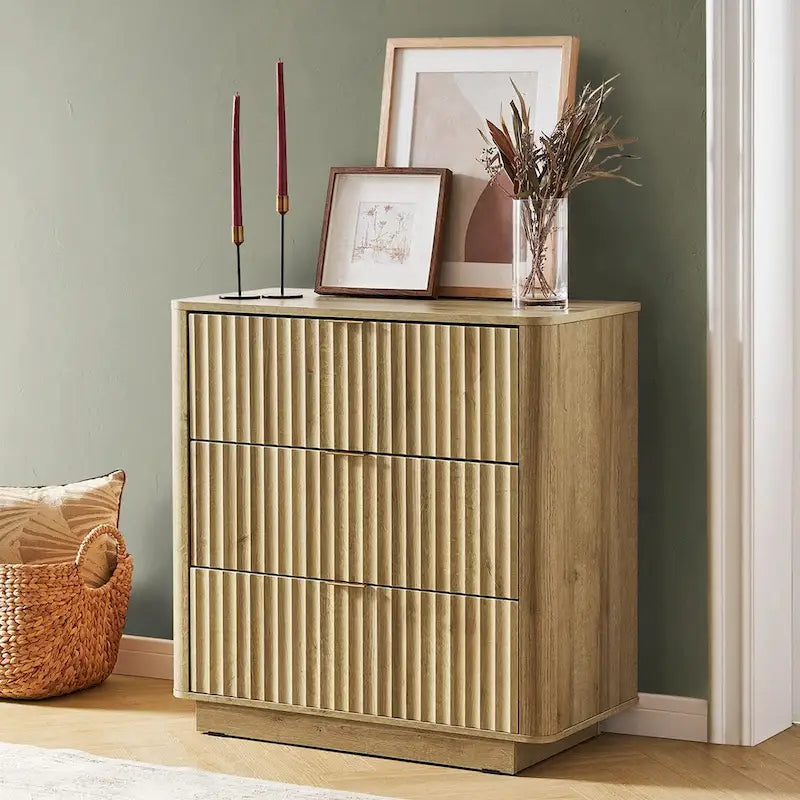Commode cannelée à 3 tiroirs en noyer naturel / chêne doré / chêne noir, 1 personne