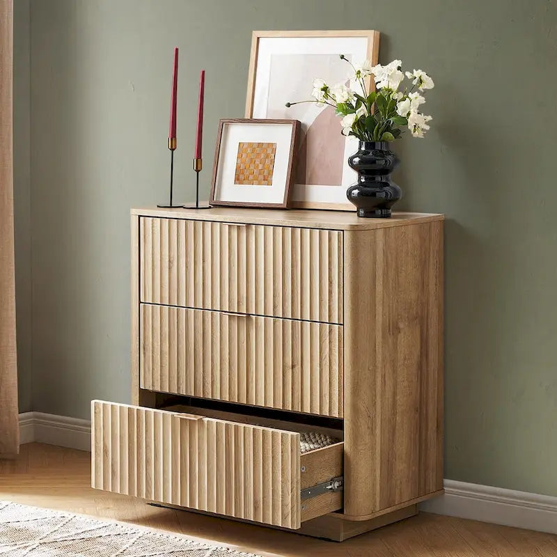 Commode cannelée à 3 tiroirs en noyer naturel / chêne doré / chêne noir, 1 personne